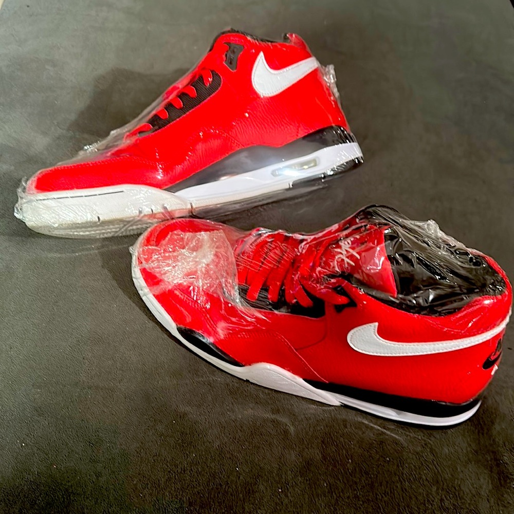 Nike Air Flight Legacy Red Near new Condition Sz 10.5